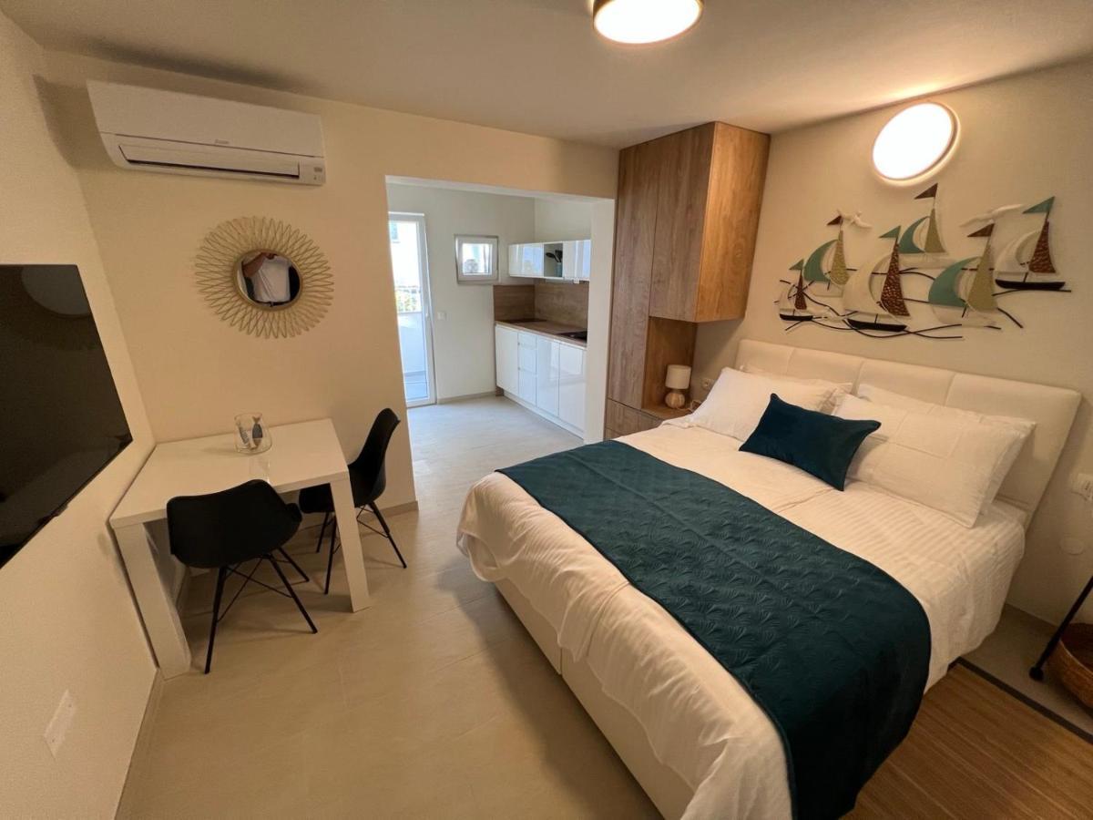 Casa Pozzetto Apartment Novigrad  Bagian luar foto